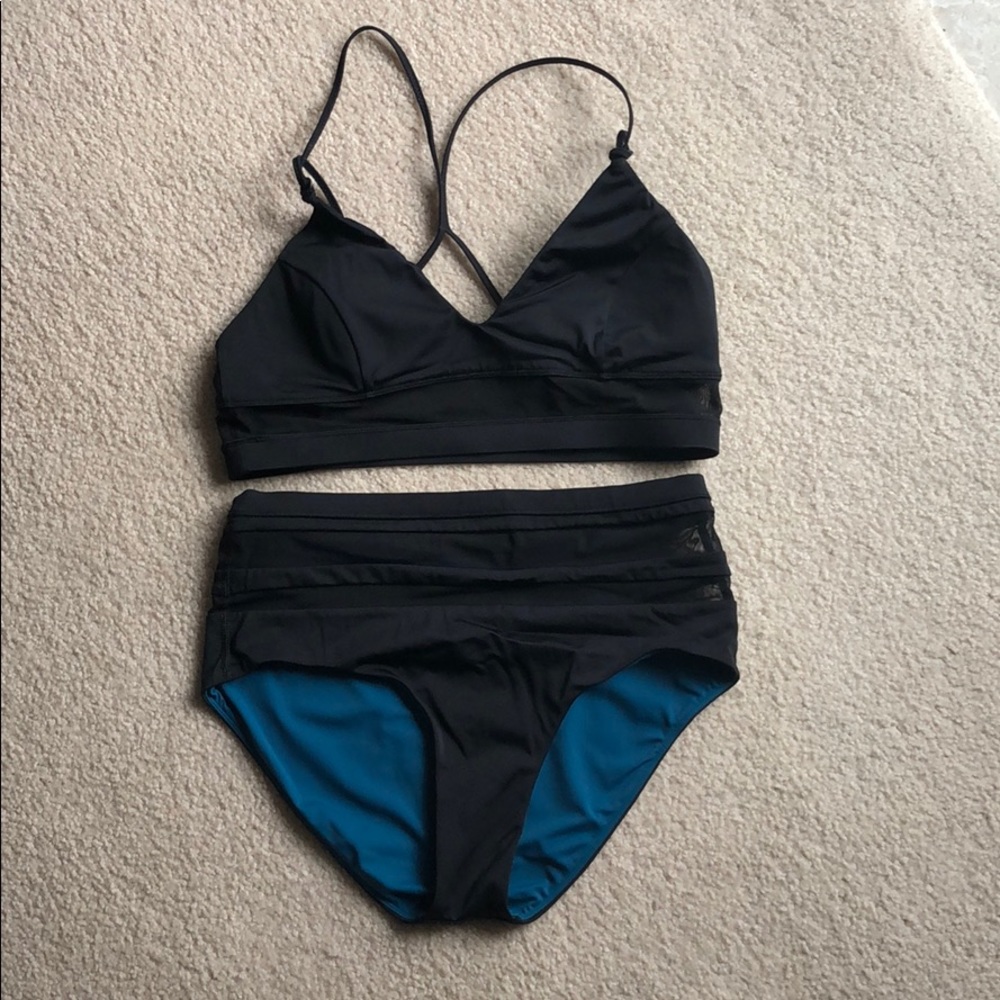 Lululemon 2 piece swimsuit